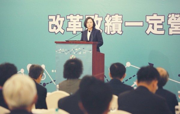 民進黨不懂用年輕人喜歡的方式溝通？ 他批小英態度有問題 