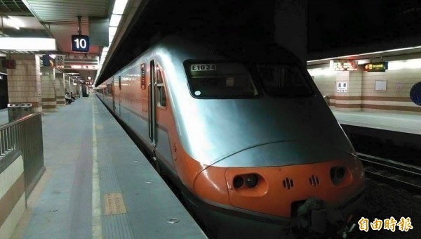 內壢火車站周邊違停要小心！超過3分鐘就拍照舉發 