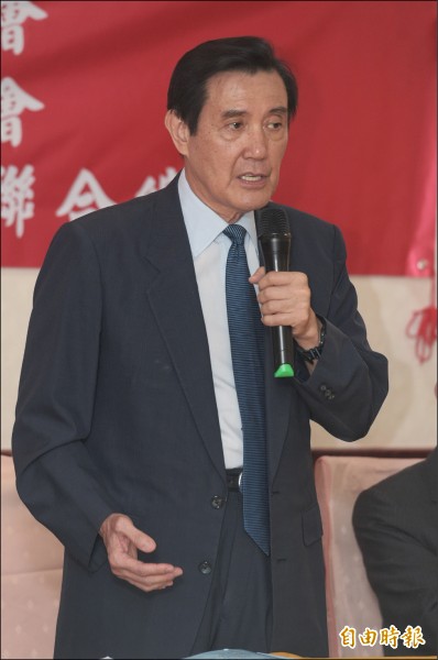 支持馬英九 郭台銘質押850張鴻海股票 