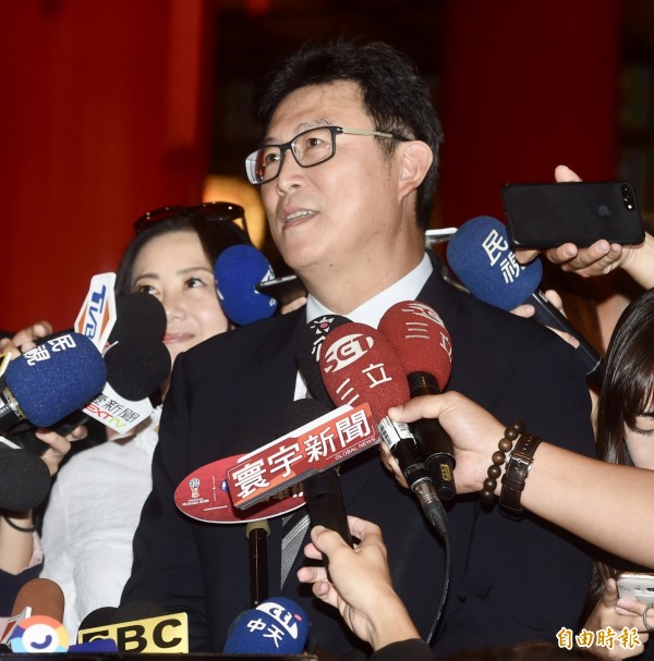 姚文智暢談政見渾然忘我 黃光芹被逼急... 
