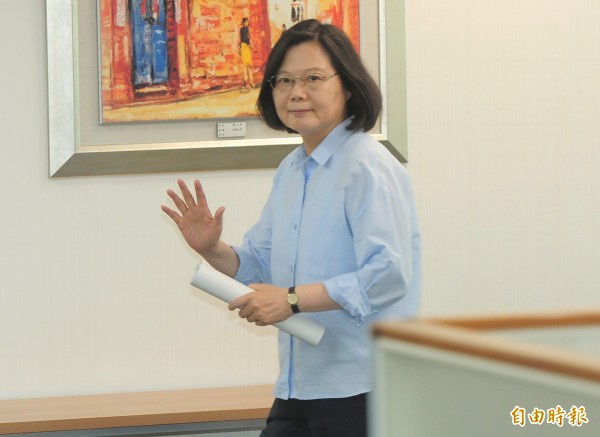 民進黨政府民調低迷？下滑比馬快？ 段宜康揭關鍵... 