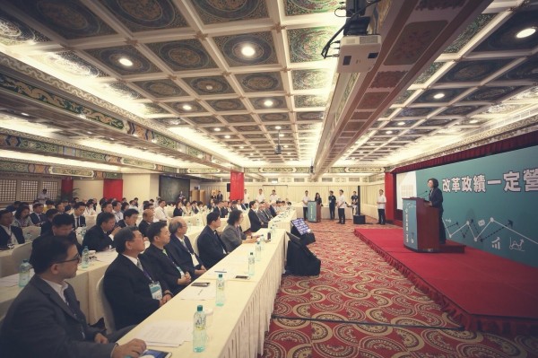 民進黨政府民調低迷？下滑比馬快？ 段宜康揭關鍵... 