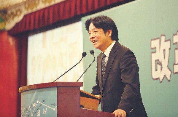 民進黨政府民調低迷？下滑比馬快？ 段宜康揭關鍵... 