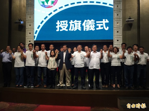 民進黨政府民調低迷？下滑比馬快？ 段宜康揭關鍵... 