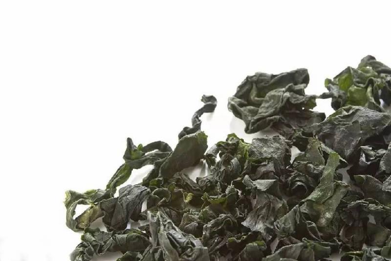 洗菜時加點它，髒東西、菜蟲自己跑出來！以前都白洗了！快學習吧！ 