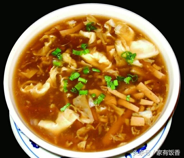 最愛喝酸辣湯，早起燒一鍋酸辣湯，一次能喝2大碗 