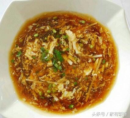 最愛喝酸辣湯，早起燒一鍋酸辣湯，一次能喝2大碗 