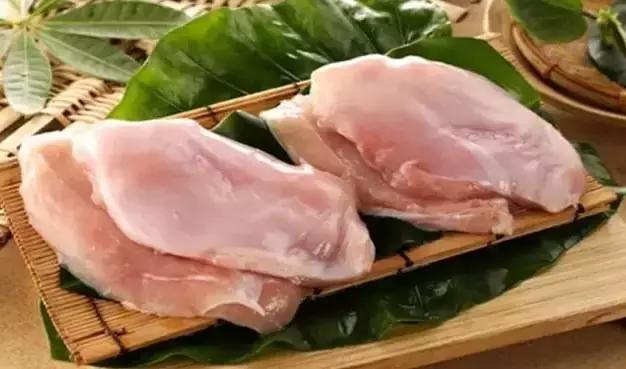 簡單又美味的雞胸肉做法，告別水煮雞胸！減脂也能放心吃