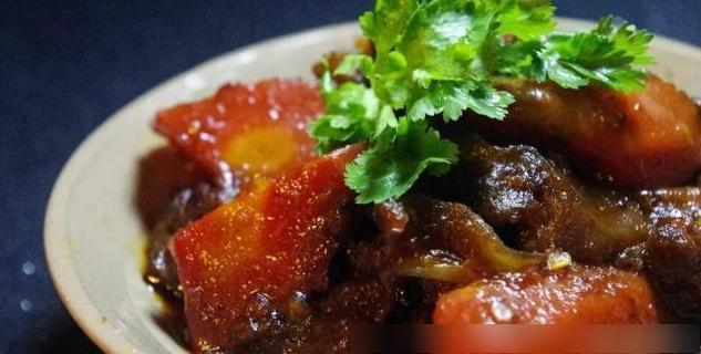這道菜是我家餐桌上最熟悉的菜品，秋冬季進補，出現頻率也最高了 