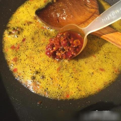 這道菜是我家餐桌上最熟悉的菜品，秋冬季進補，出現頻率也最高了 