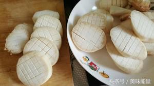 蚝油杏鮑菇—萬能的蚝油加美味的杏鮑菇，口感滑嫩，比肉還好吃
