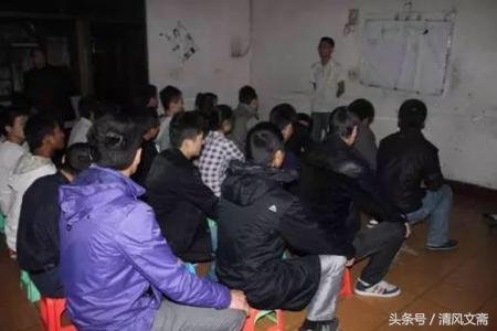 女大學生被騙進傳銷，農村父親扮流浪漢尋找，看見女兒卻裝不認識