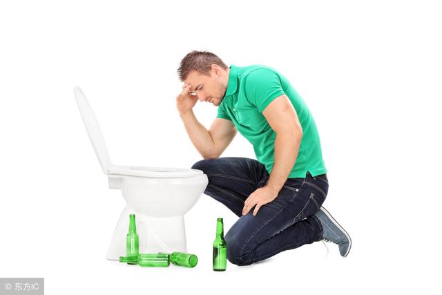 憋尿居然把膀胱憋「炸」了！看完憋尿的9大危害，再也不敢憋了