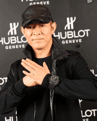 日本女記者採訪李連杰: 南京大屠殺三十萬誰數過? 李連杰的回答令她啞口無言！