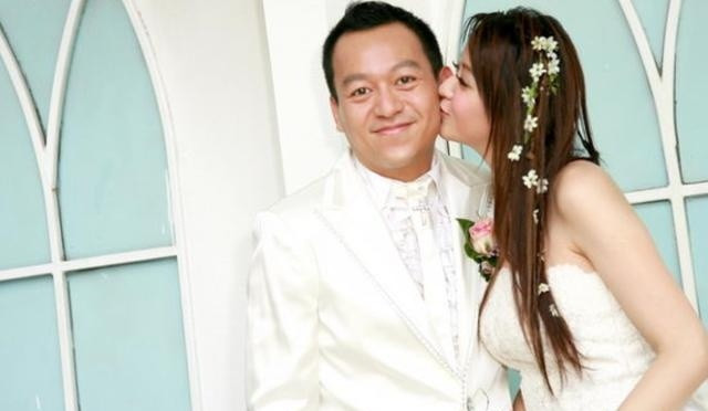 她25歲嫁入豪門，地位似保姆，5年生3女成富商的生子機器