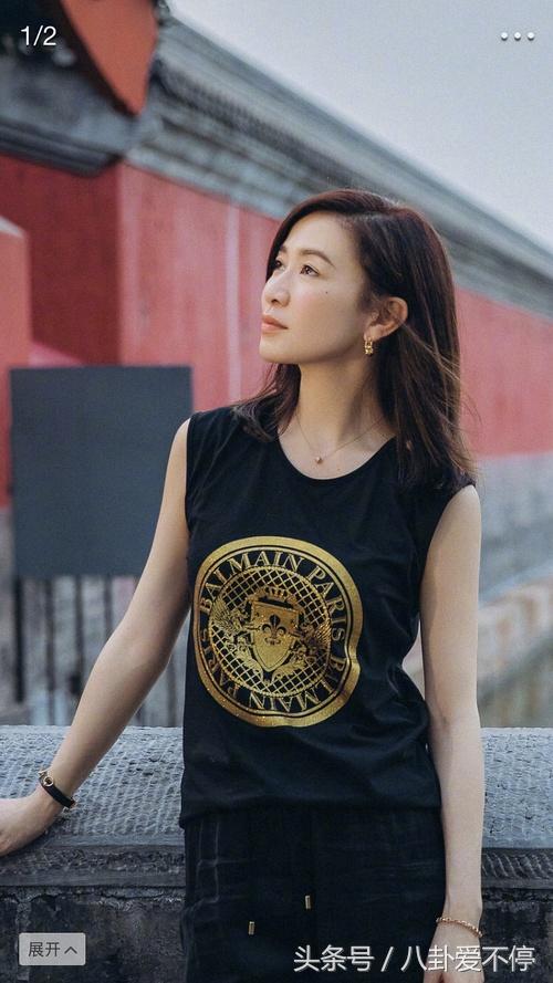 43歲的佘詩曼，年輕的像34歲！香港女星太會保養了！