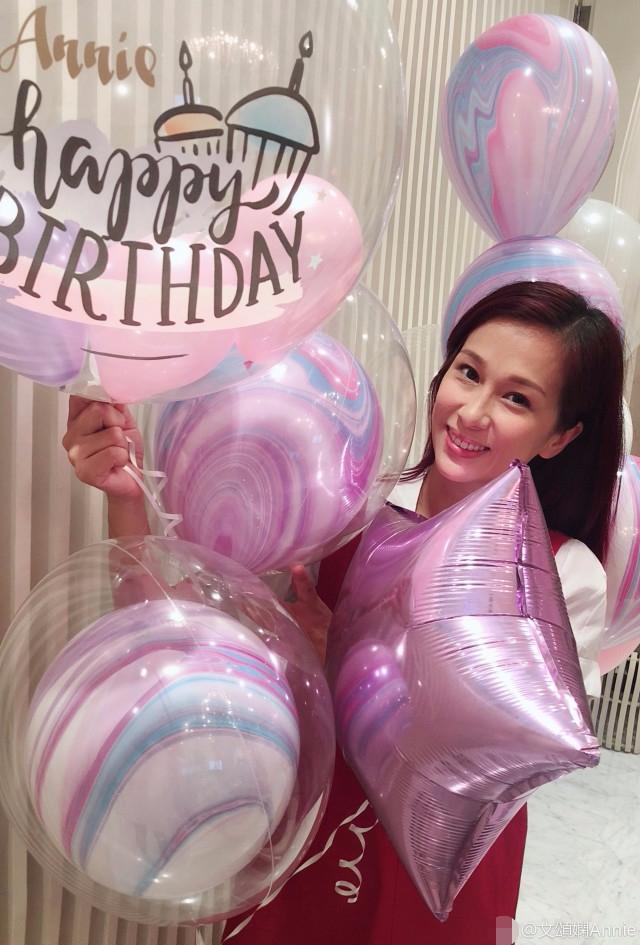凍齡女神文頌嫻42歲生日，TVB七魔女再次齊聚慶生~~~