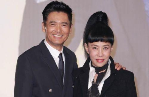 周潤發老婆，呂良偉老婆，同樣都是明星夫人，差距怎就這麼大！