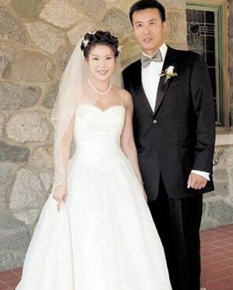 李婉華攜鍾嘉欣為《再創世紀》客串，兩代女神一同演出引期待