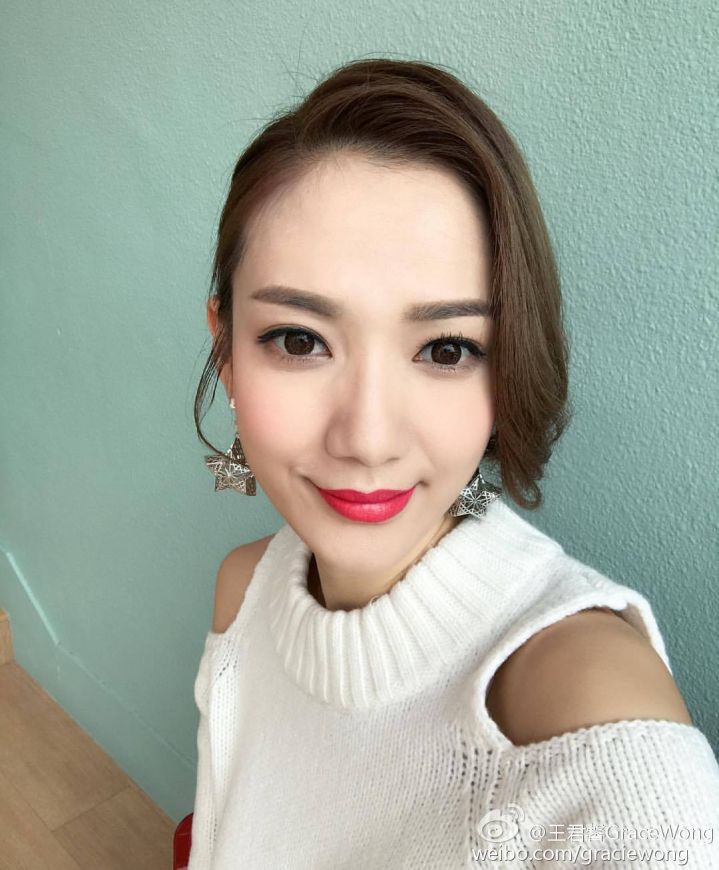 【10位TVB女藝人素顏照大PK！】素顏女神李佳芯竟然排在第二！排在第一的是「她」！