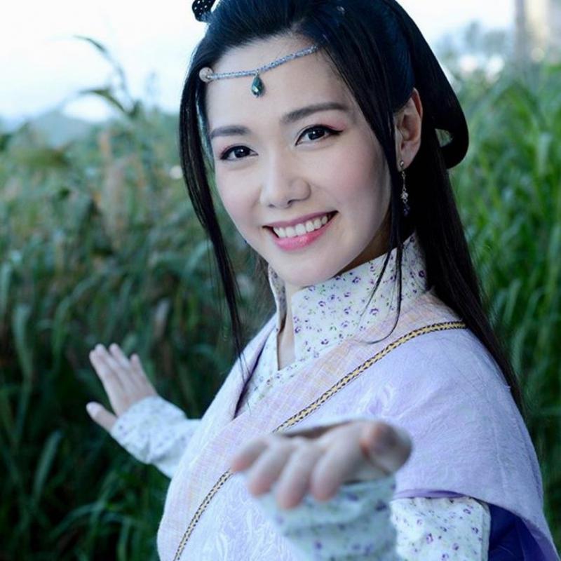 【10位TVB女藝人素顏照大PK！】素顏女神李佳芯竟然排在第二！排在第一的是「她」！