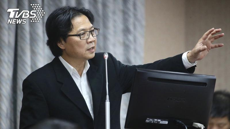 葉俊榮喊「有溫度」處理管案　唐湘龍：2部長都燒死了