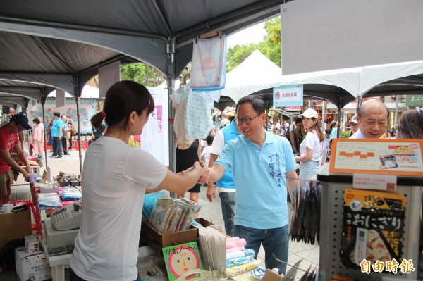 丁守中挺果農稱「只有中國市場」 楊偉中批：非常可笑！ 
