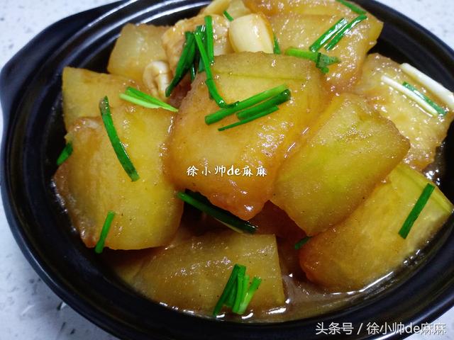 這10道菜沒放肉，就幾樣蔬菜一起炒，開胃又下飯，最適合天熱吃