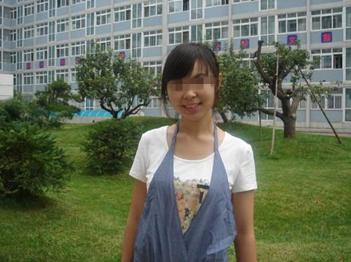 接女兒放假，媽媽怕女兒被嘲笑說自己是保姆，女兒的做法讓人動容