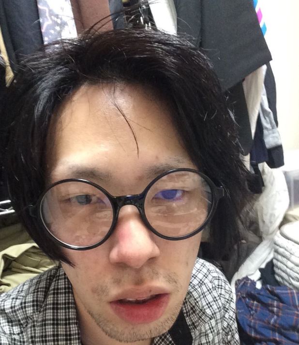 頹廢大叔「某天化身大眼萌妹」爆紅全網！3年後現況照曝光網友暴動：變更正了 