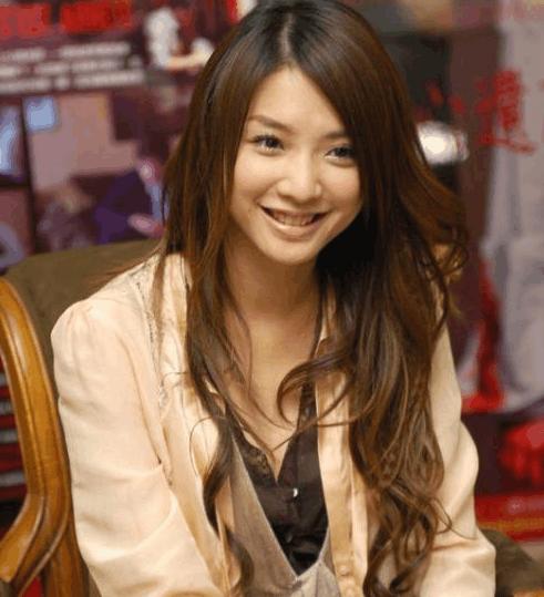 她出身名門，23歲出道紅遍臺灣！巔峰時意外離世，當時只有29歲！心痛！ 