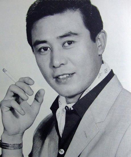 關之琳何以能艷絕天下，看看她的爸媽，不得不承認基因的強大！
