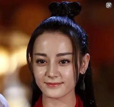 高清鏡頭下的女星，楊冪暴露缺陷，熱巴老十歲，最驚艷的是關曉彤