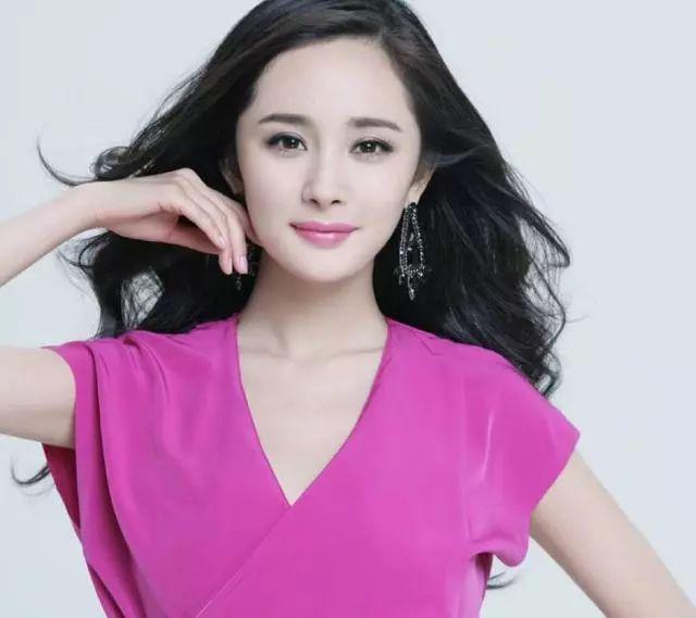 我想變楊冪：女粉砸450萬削骨整成楊冪，整容後全民跪了