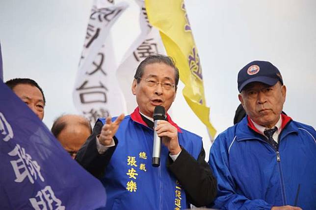 年金改革，多少算計在其中？