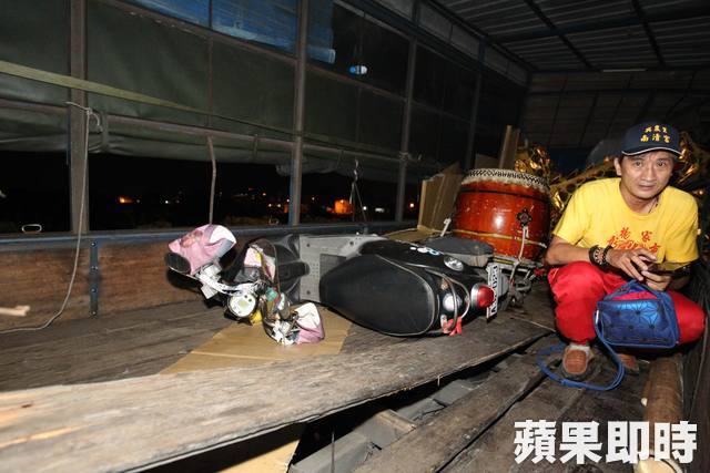 3車連環撞菜渣噴國道　陣頭團12傷送醫 | 蘋果日報