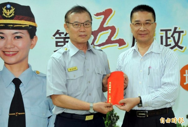 內政部長徐國勇南巡 承諾補齊高市400警力缺額 