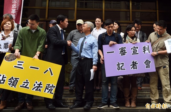 當年跟著太陽花進駐立院14天 蔣月惠笑黃國昌胖了 