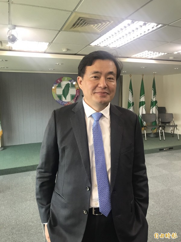 賴清德轟馬英九「天龍八步」賣三中 馬辦提阿扁回酸 