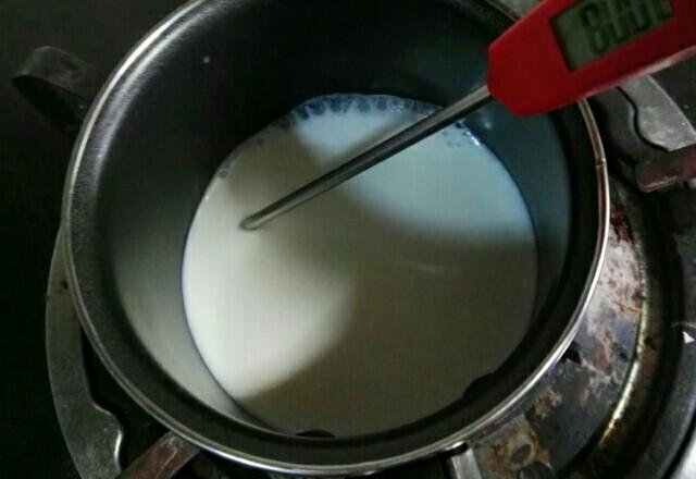 蛋糕別再出去買，用蒸鍋做蛋糕，鬆軟膨發，口感綿潤，好吃不上火 