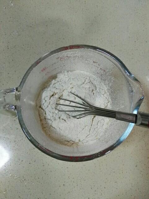 蛋糕別再出去買，用蒸鍋做蛋糕，鬆軟膨發，口感綿潤，好吃不上火 