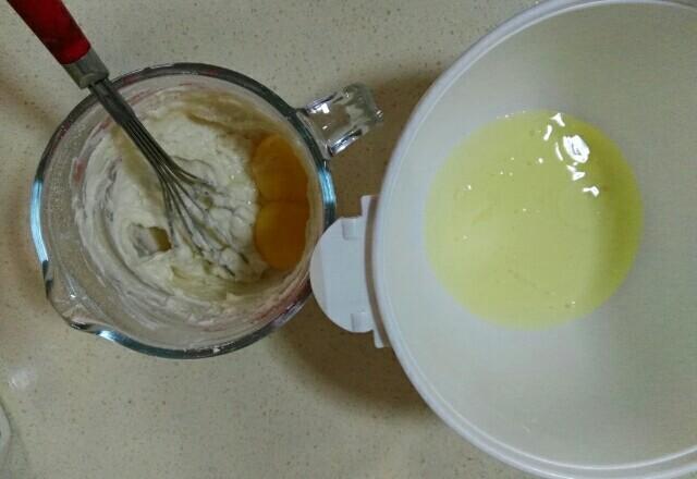 蛋糕別再出去買，用蒸鍋做蛋糕，鬆軟膨發，口感綿潤，好吃不上火 