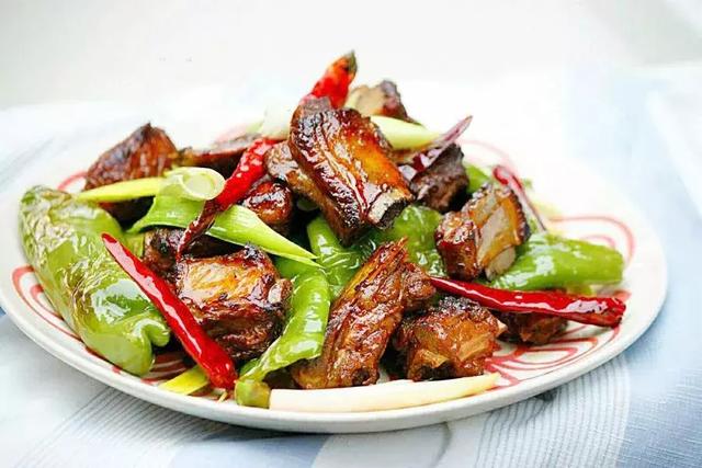 排骨別再紅燒了，5種新做法送你，超級下飯，不知道吃什麼就看它