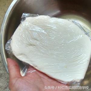 輕芝士蛋糕的做法，輕芝士蛋糕怎麼做好吃，輕芝士蛋糕的家常做法