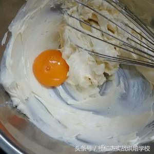 輕芝士蛋糕的做法，輕芝士蛋糕怎麼做好吃，輕芝士蛋糕的家常做法