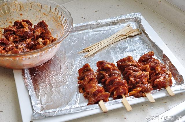 鮮嫩入味的牛肉做法，不炒不炸不開火，無油好吃到停不住