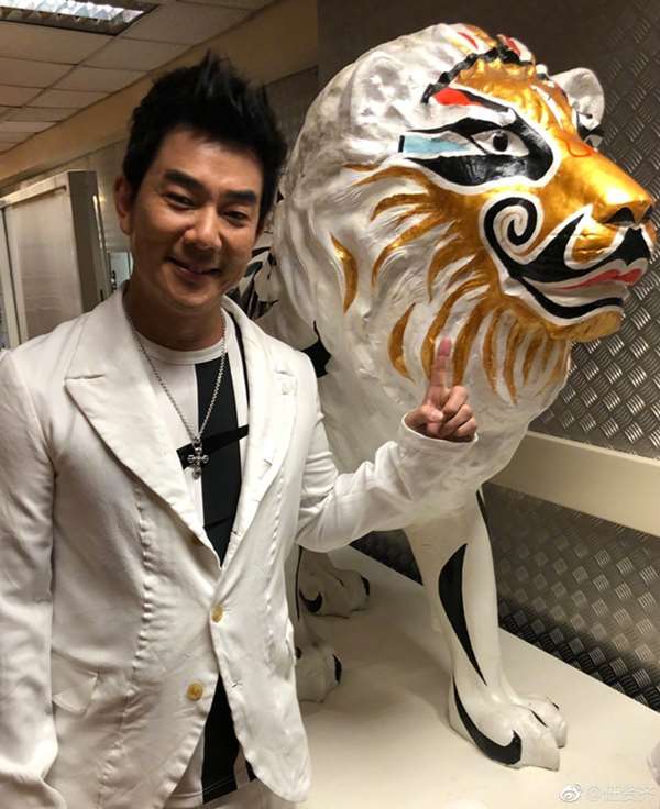 任賢齊爆肥體重直逼100公斤，圓潤身材就像小熊維尼，讓人大驚「胖到已經回不去了」 