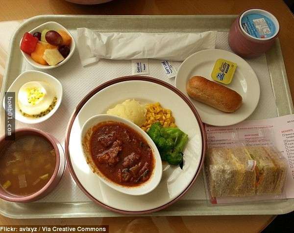 世界各地醫院的食物到底是什麼樣？看完後你也許會考慮住進醫院。