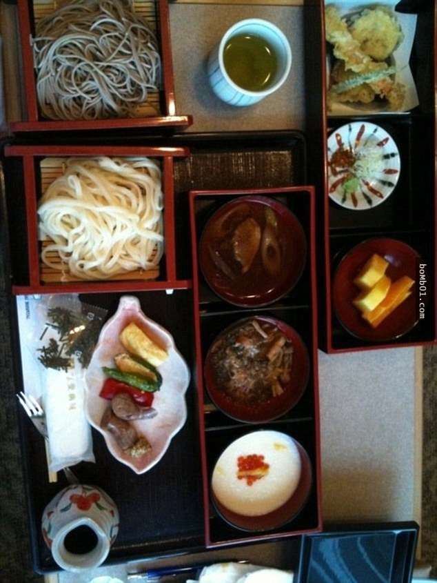世界各地醫院的食物到底是什麼樣？看完後你也許會考慮住進醫院。