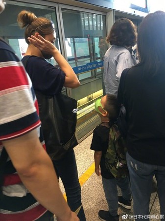 Jasper吼唱打爵士鼓…燃燒Rocker魂 網狂讚：文武全才
